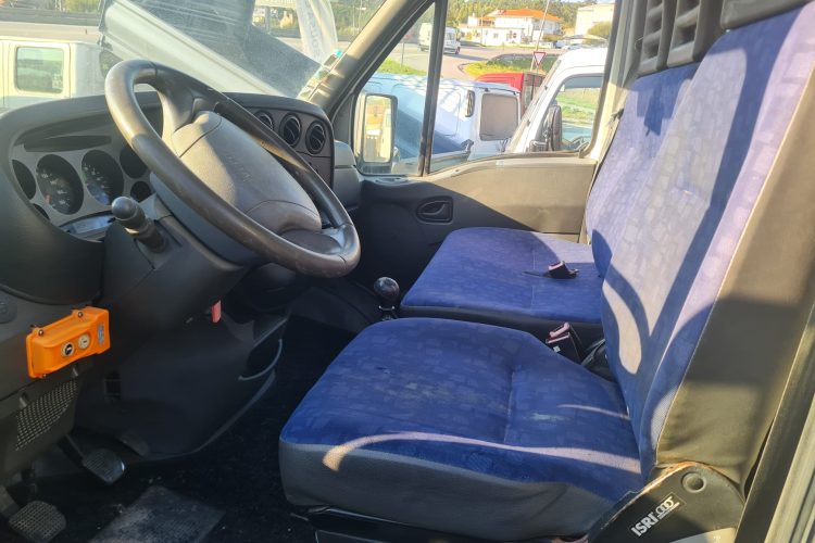 WhatsApp Image 2025-10-11 at 10.21.30